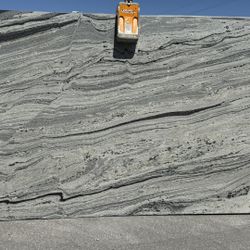 GRANITE SLABS ALASKA WHITE 3CM FOR KITCHEN COUNTERTOPS 