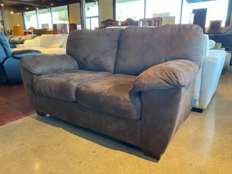 ASHLEY FURNITURE Brown Poly Fiber Bladen Loveseat