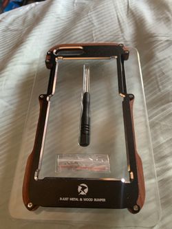 iPhone metal/wood case