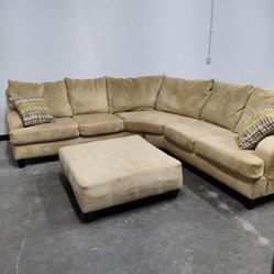 🚚 FREE DELIVERY- Cozy Beige Sectional Sofa with Ottoman
