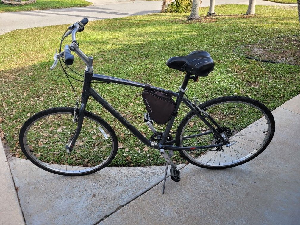 Giant Bike Cypress