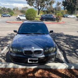 2003 BMW 325i