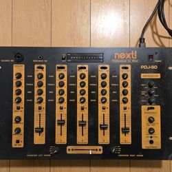 Stanton NEXT! PDJ-90 professional DJ mixing board