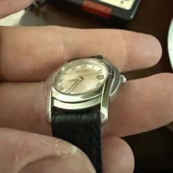 Beautiful Vintage Gucci Wrist Watch 