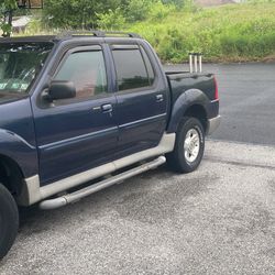 2000 Ford Explorer