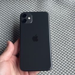 Apple iPhone 11 Unlocked 