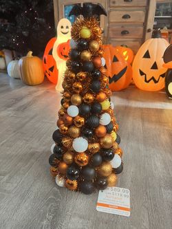 Ashland Halloween Ornament Tree With Bat Topper