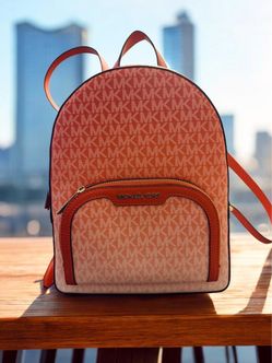 Jaycee Medium Ombré Signature Logo Backpack
