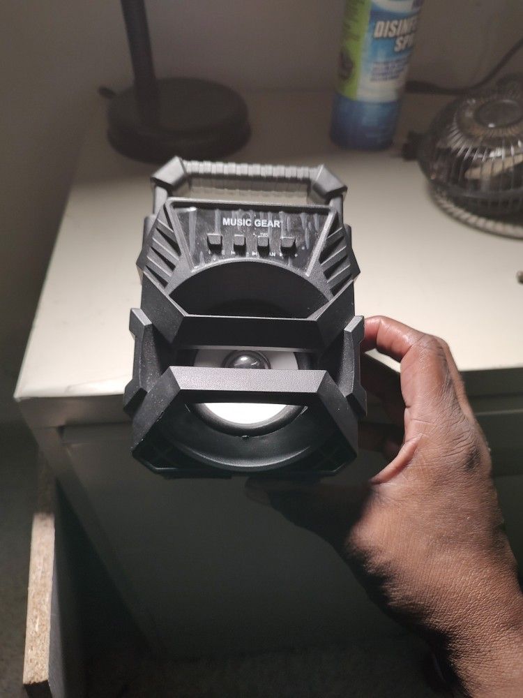Music Gear Bluetooth Speaker
