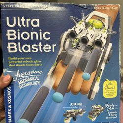 Thames & Kosmos Ultra Bionic Blaster