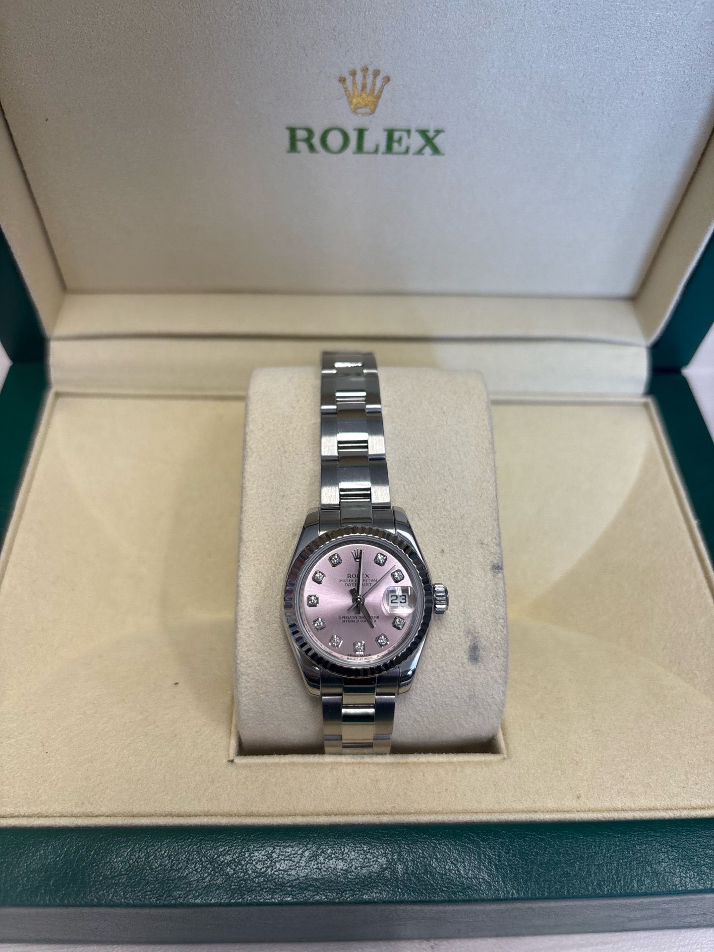 Rolex Ladies Datejust 26mm Ref. 179174 Pink Diamond Dial – Fluted Bezel