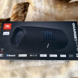 JBL Charge 5 Speaker