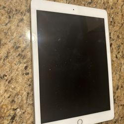 iPad 5th, 32gb, Gold