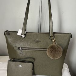 Coach  Gallery Tote Bag In Signature Perforated Leather And Wristlet 