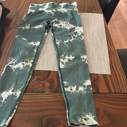 Gym leggings tie dye  size Small