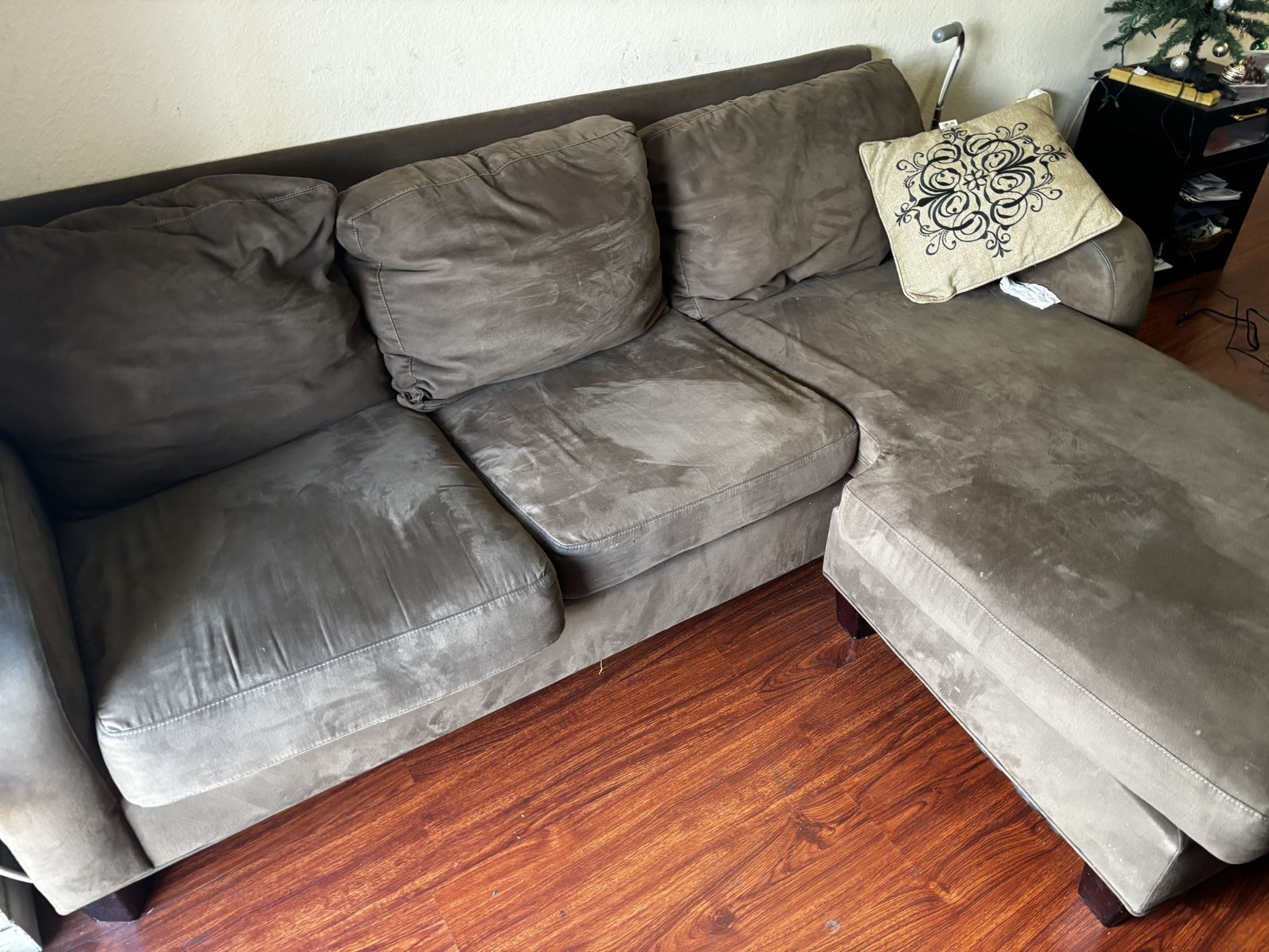 Free Sofá !!! Necesito Se Vaya Ahora !!! Vivo En Kendall