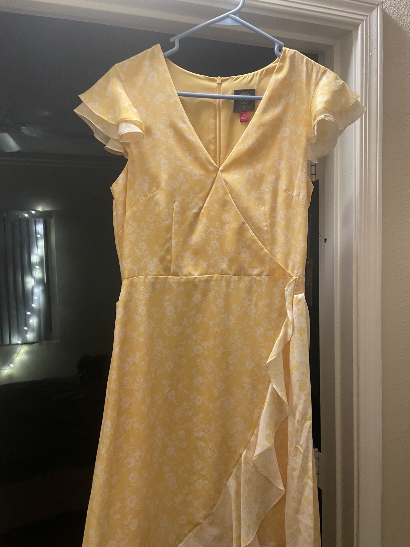 Summer Dress! Size 8: Tags On Never Worn | Vince Camuto Dress