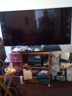 SONY 55 INCH TV MODEL XBR55X900A FOR PARTS OR FOR REPAIR SCREEN IS NOT BROKEN