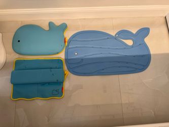 Whale Bath Mat Set