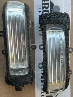 Tacoma Mirror Turn Signal Lights