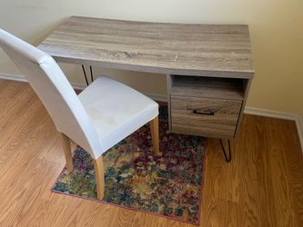 Desk, chair, rug