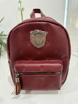 Harry Potter Gryffindor Back Pack Brand New With Tags 