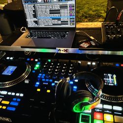 RANE PERFORMER DJ CONTROLLER 