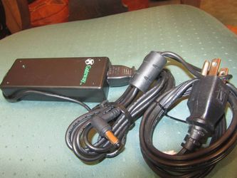 The term "Gateway SA80-3115" refers to an AC power adapter