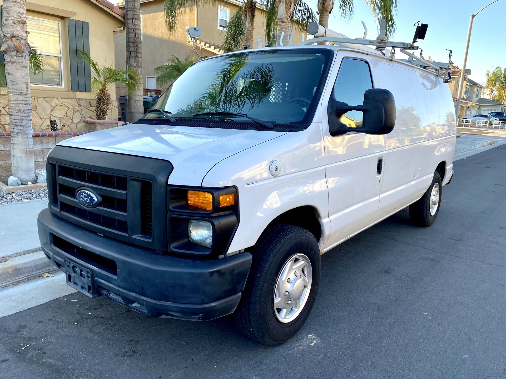 2011 Ford E-250