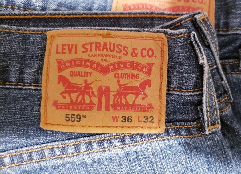 5 Pair of Men's Levis 559 36x32