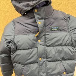 L.L. Bean Youth Hooded Down Puffer Jacket Navy Blue Size 10/12