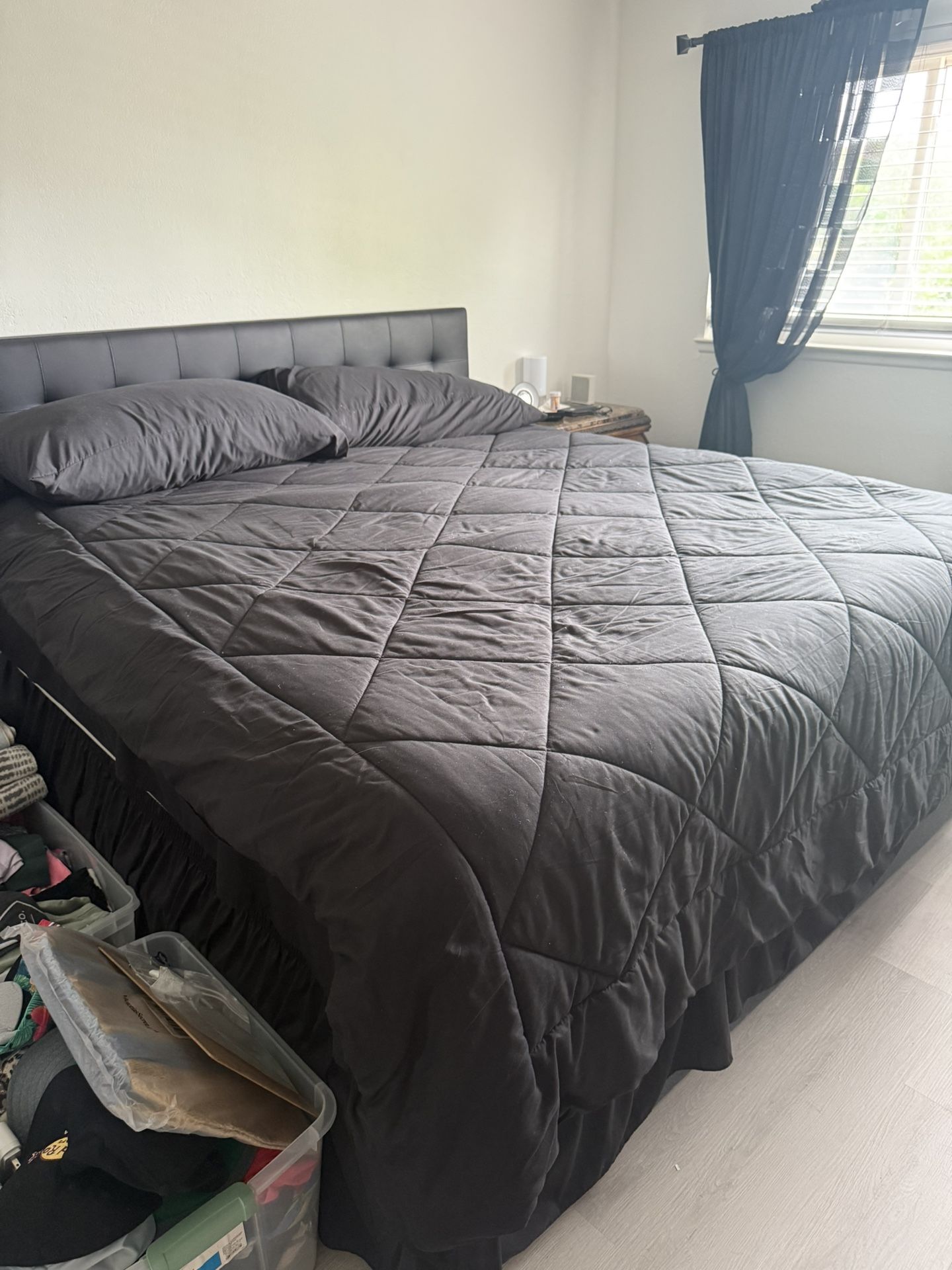 King Size Bed & Mattress