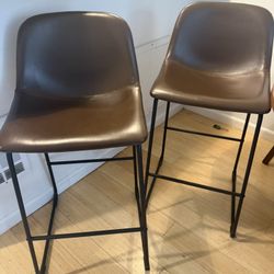 Set of 2 modern bar stools