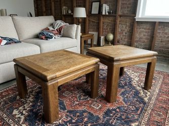 Solid Oak Brutalist Nesting Coffee Tables – Pair / Vintage 1970s Parquet