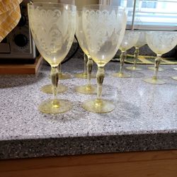 Yellow Crystal 6 Water Goblets And 5  Wine Glasses
