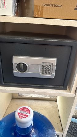 Mini Safe, Stack On Brand