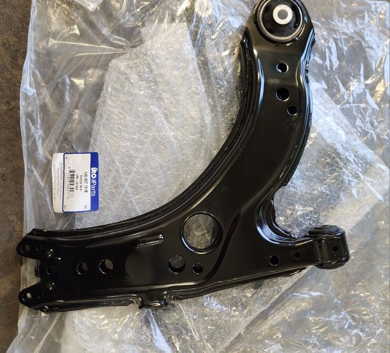 1999-05 Volkswagen Golf Lower Control Arms