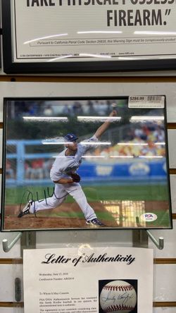 Clayton Kershaw Signed LA Dodgers Framed PSA (cmp127026)
