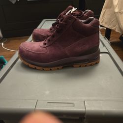 Nike Acg Boot 9.5