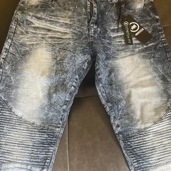 Shirt And Jean Outfit Brand New L Or XL Do You Like?