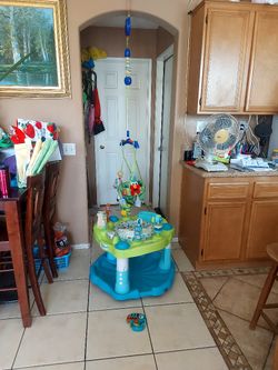 Good Condition Combo Activity Center Bouncer Jumperoo N Door Jumper