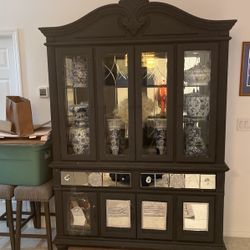 China Cabinet 
