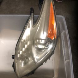 Toyota Prius Headlight Assembly 2012-2015