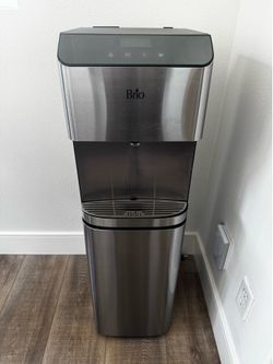 Brio water cooler (hot and cold water)