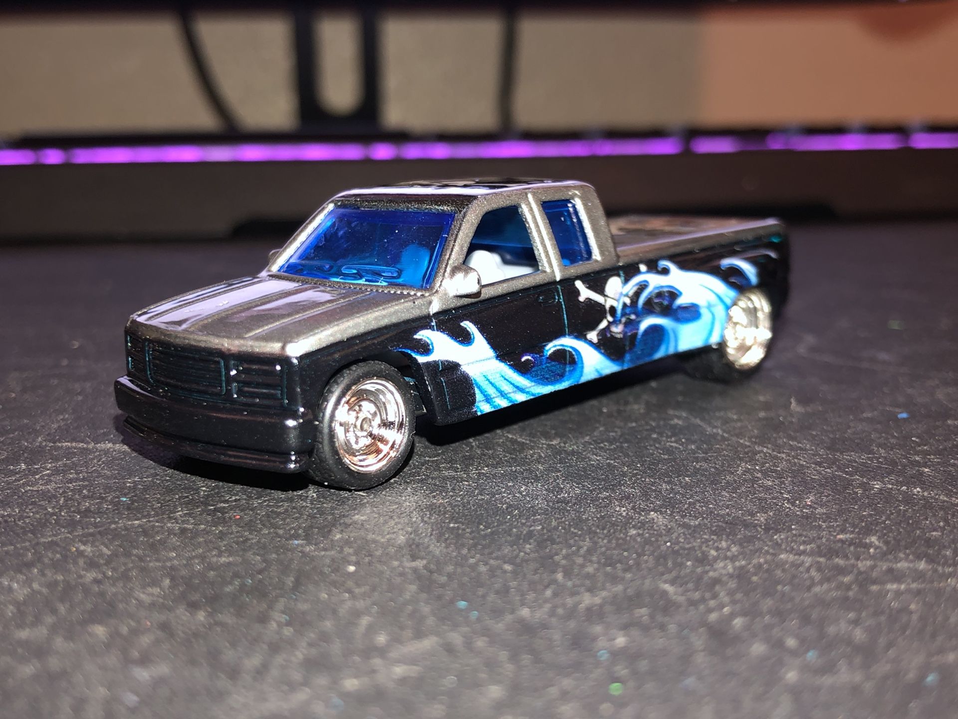 Dually on sale hot wheels