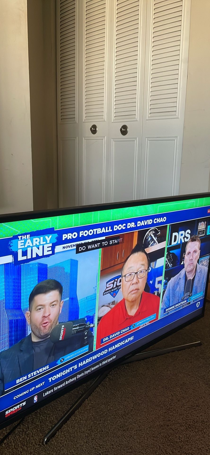 43 Inch Samsung Smart Tv ( Meet Up In Blackwood only ) No Delivery