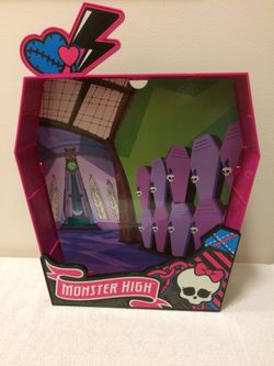 Monster High Doll Display Case