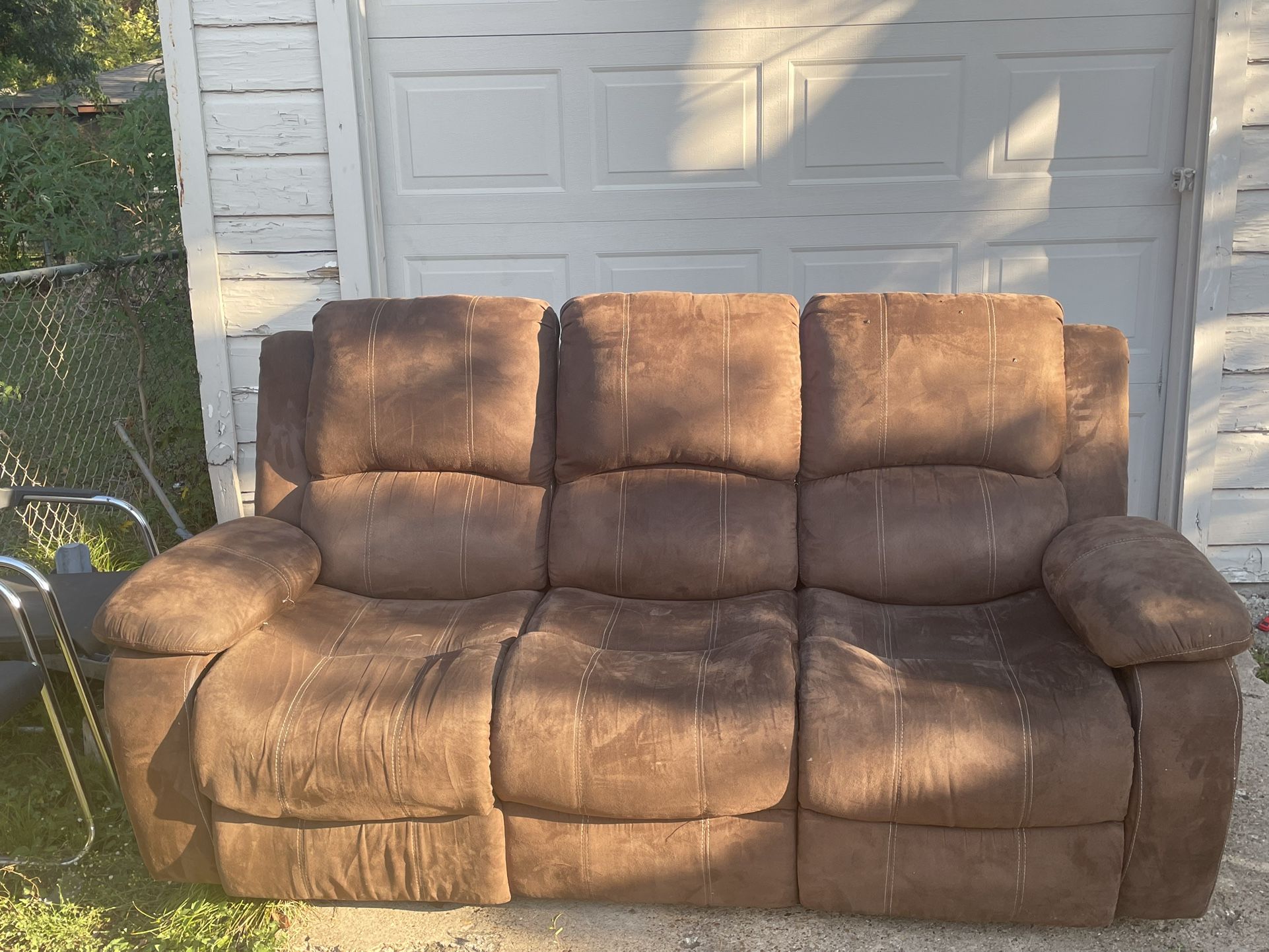 Selling Brown Couch for Sale in Grand Prairie, TX OfferUp