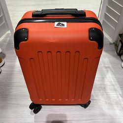 Carry-On Luggage RBX