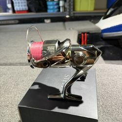 Shimano Stella 2500 HG 
